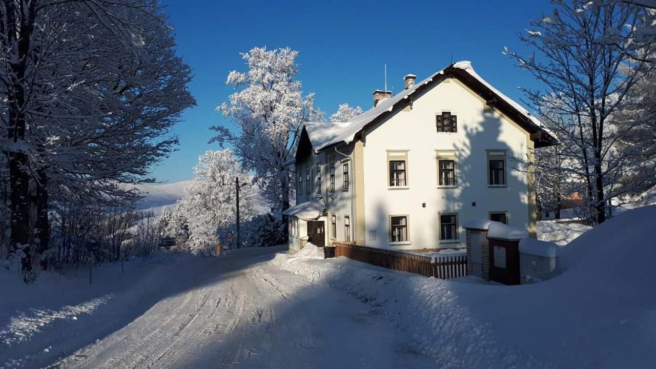 Stara Skola Hedec Aparthotel Králíky Εξωτερικό φωτογραφία